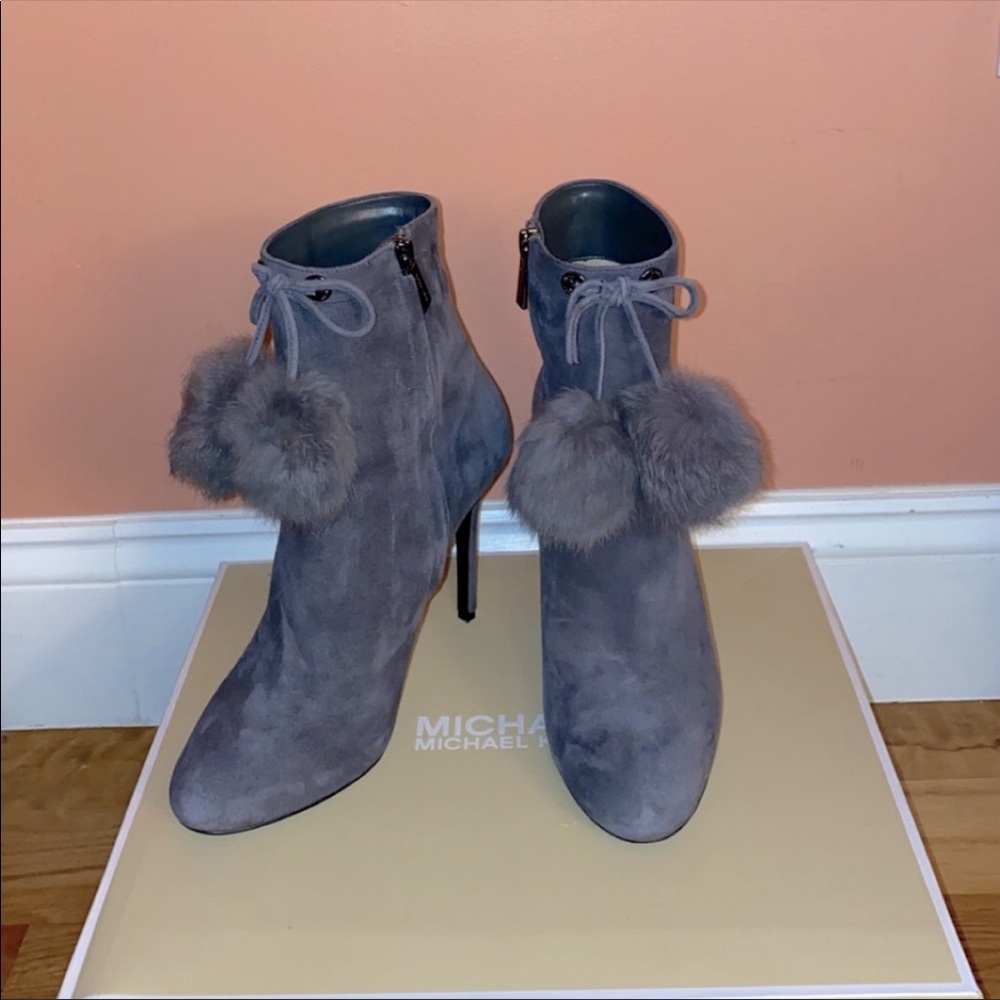 Michael Kors grey suede ankle boots with fur pompoms